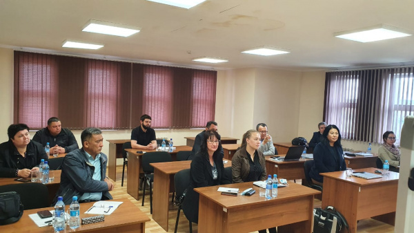 Семинарлар, оқытулар, тренингтер